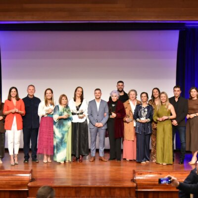 Los V Premios Tara reconocen en El Paso a siete mujeres que sostienen e impulsan la vida del municipio